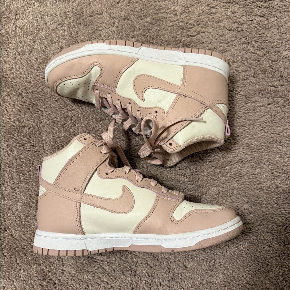 Nike Dunk High top sneakers in the "Pink Oxford" size 38 GUC - Picture 3 of 15
